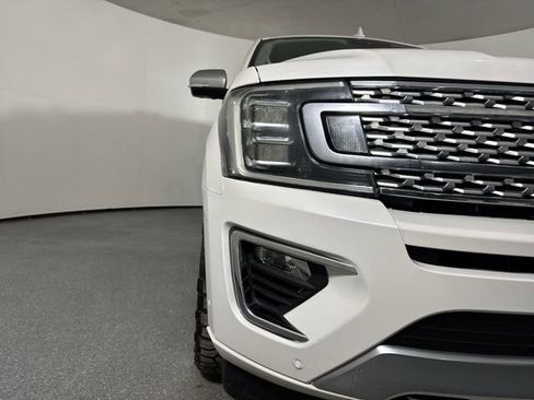 Used 2018 Ford Expedition Platinum image 30