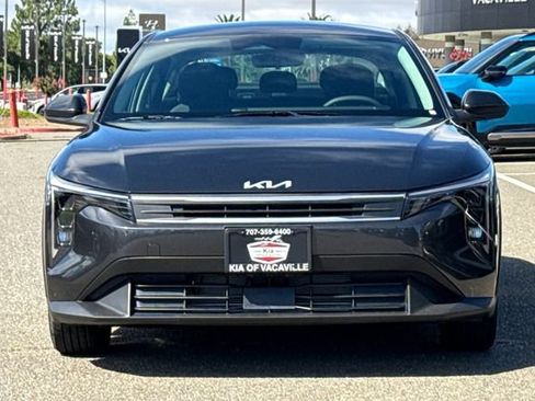 New 2026 Kia K4 FWD image 9