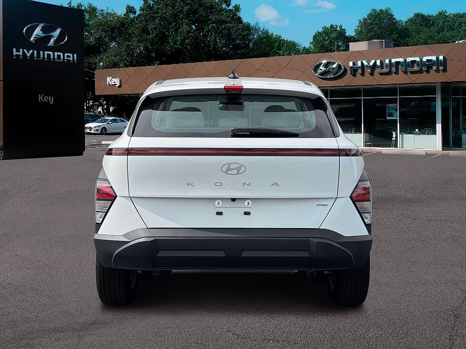 New 2027 Hyundai Kona SE AWD/4WD image 7