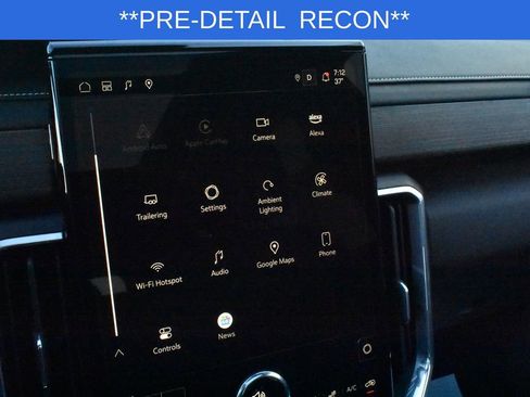 Used 2025 GMC Acadia Denali w/ LPO, Floor Liner Package image 15