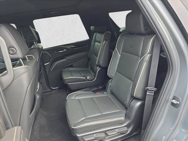 Used 2022 Cadillac Escalade Sport AWD/4WD image 14