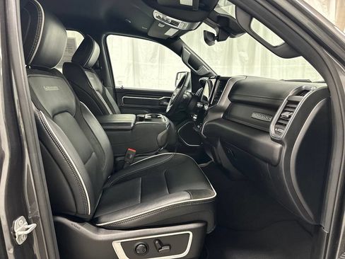 Used 2025 RAM 1500 Laramie AWD/4WD image 58
