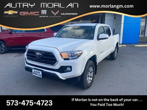 Used 2018 Toyota Tacoma SR5 image 1