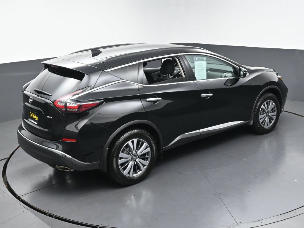 Used 2023 Nissan Murano S AWD/4WD image 4