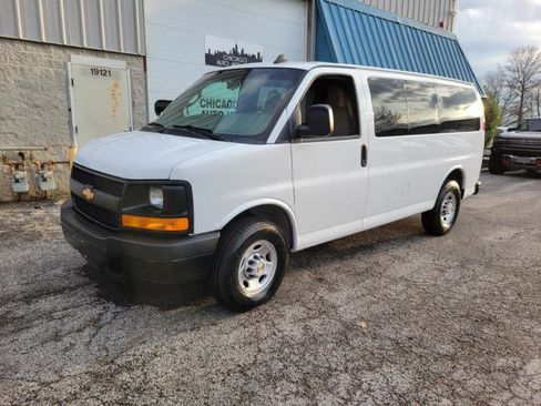 Used 2016 Chevrolet Express 2500 LS image 2