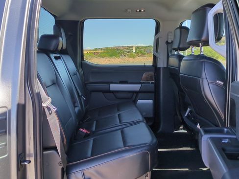 Used 2025 Ford F350 Lariat AWD/4WD image 30