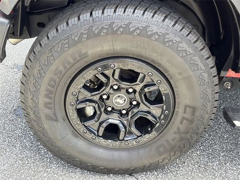 Used 2022 Ford Bronco Wildtrak image 49