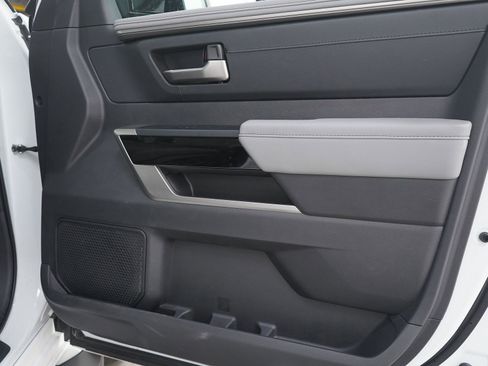 Used 2026 Toyota Sequoia Limited image 9