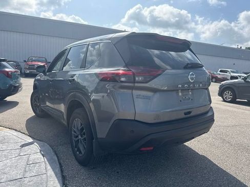 Used 2021 Nissan Rogue S FWD image 4