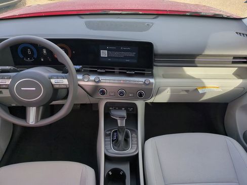 New 2026 Hyundai Kona SE image 17