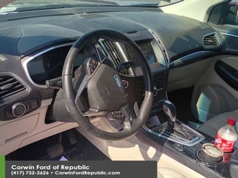 Used 2018 Ford Edge Titanium w/ Equipment Group 301A image 15