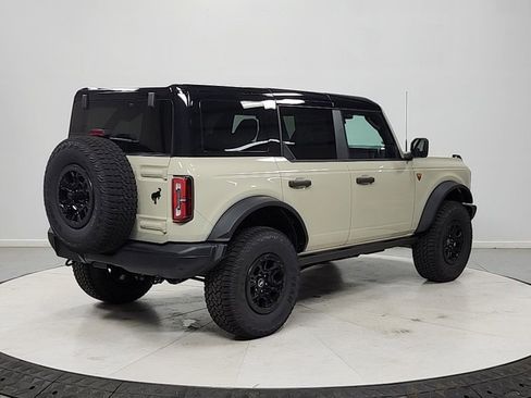 New 2026 Ford Bronco Badlands AWD/4WD image 7