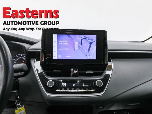 Used 2024 Toyota Corolla LE image 12