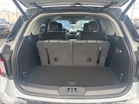 New 2026 Ford Explorer Active image 12