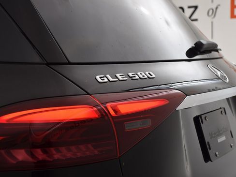 New 2025 Mercedes-Benz GLE 580 4MATIC image 12