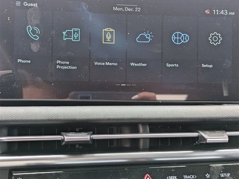 Certified 2025 Hyundai Tucson SEL image 11