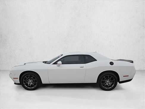 Used 2018 Dodge Challenger GT w/ Blacktop Package image 9