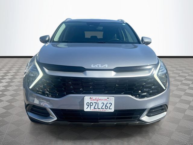 Used 2025 Kia Sportage EX AWD/4WD image 2