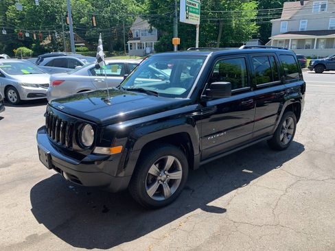 Used 2015 Jeep Patriot High Altitude AWD/4WD image 8