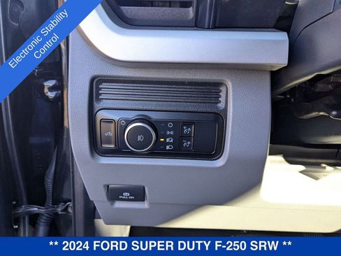 Used 2024 Ford F250 XLT w/ Snow Plow Prep Package image 25