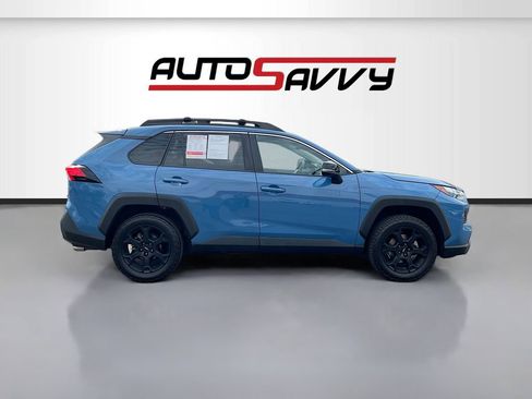 Used 2022 Toyota RAV4 TRD Off-Road w/ TRD Off-Road Weather Package image 8
