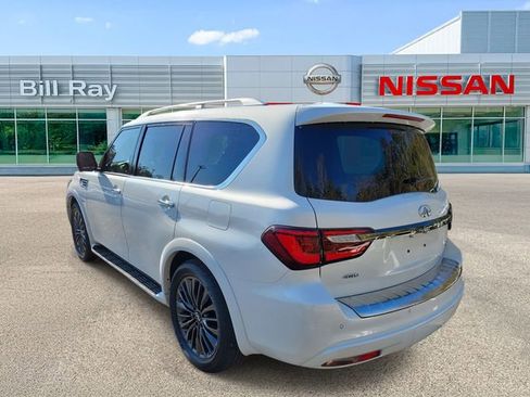 Used 2024 INFINITI QX80 Sensory image 3