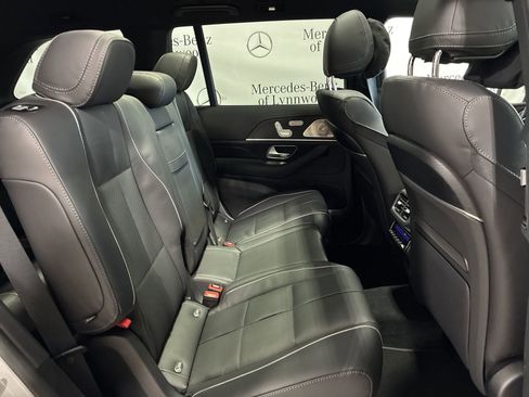 New 2025 Mercedes-Benz GLS 580 4MATIC image 14