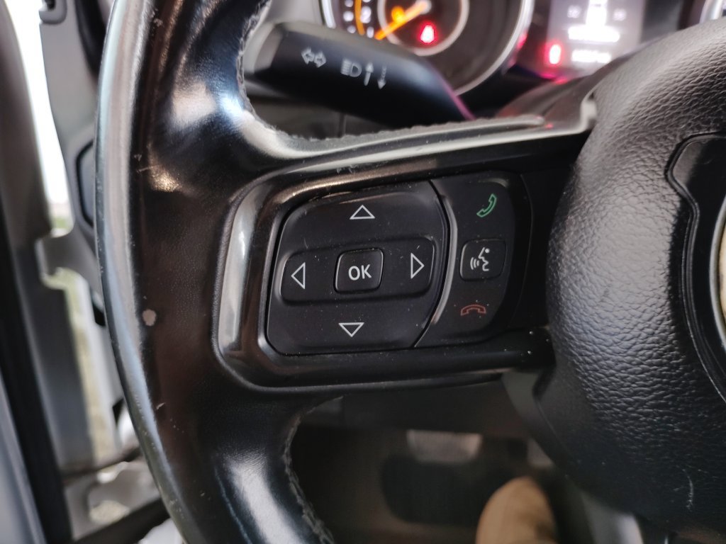 Used 2022 Jeep Gladiator Sport AWD/4WD image 23