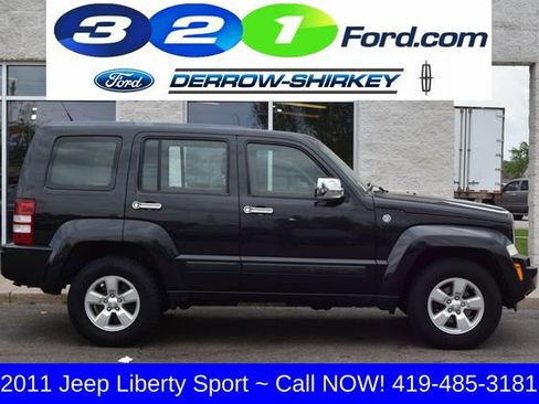 Used 2011 Jeep Liberty Sport AWD/4WD image 3