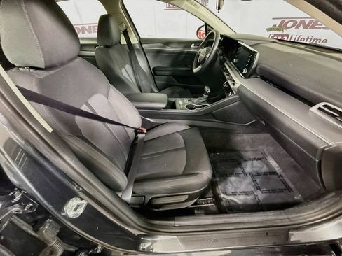 Used 2022 Kia K5 LXS FWD image 28
