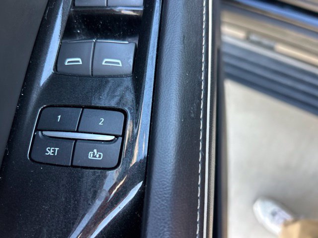 Used 2023 Cadillac Escalade ESV Sport Platinum w/ LPO, Floor Liner Package AWD/4WD image 20