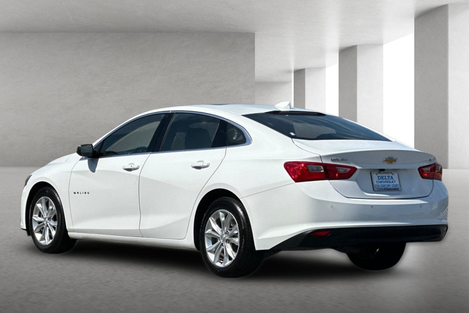 Used 2024 Chevrolet Malibu LT FWD image 6
