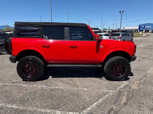 Used 2022 Ford Bronco Outer Banks AWD/4WD image 6