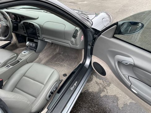 Used 2003 Porsche 911 Targa RWD image 12