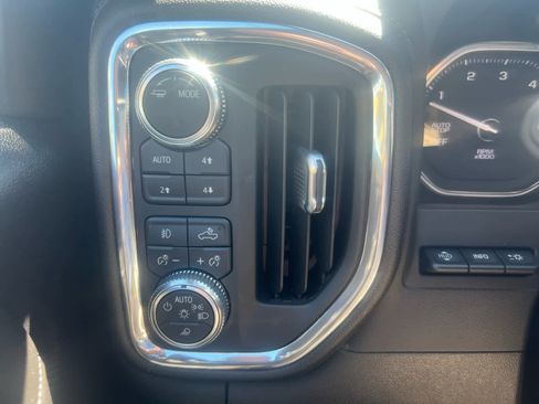 Used 2021 GMC Sierra 1500 Denali w/ Denali Ultimate Package image 16