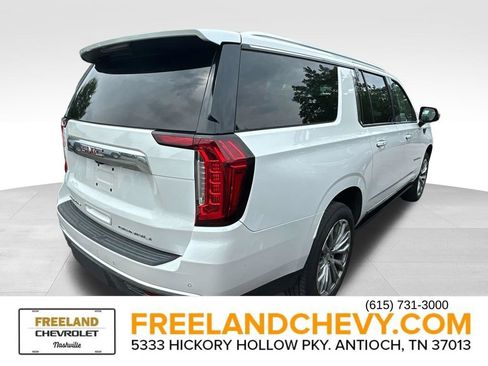 Used 2021 GMC Yukon XL Denali w/ Denali Ultimate Package RWD image 2