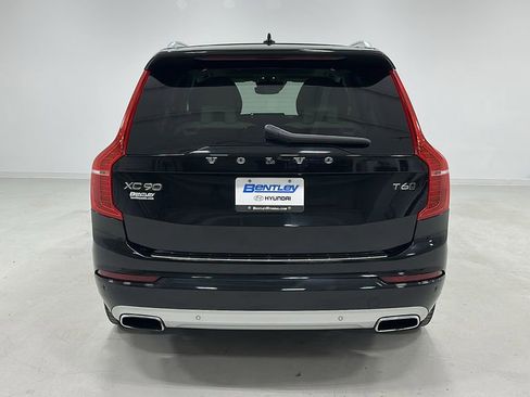 Used 2020 Volvo XC90 T6 Momentum w/ Protection Package Premier image 5