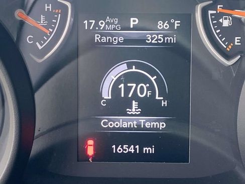 Used 2024 Jeep Wrangler Unlimited Sport AWD/4WD image 20