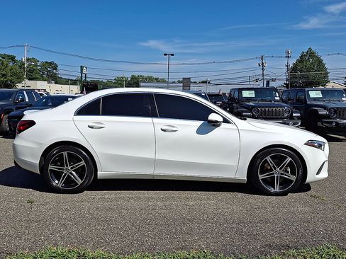 Used 2019 Mercedes-Benz A 220 image 32