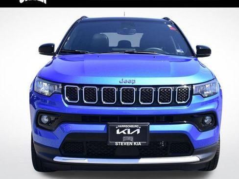 Used 2023 Jeep Compass Limited w/ Elite Group AWD/4WD image 9