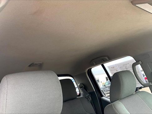 Used 2021 Nissan Frontier SV RWD image 29