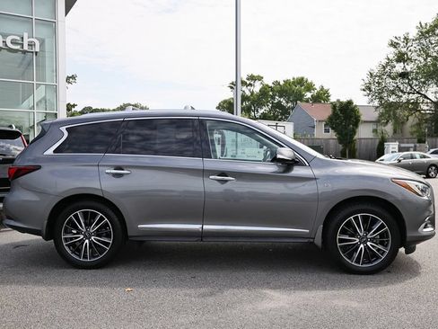 Used 2019 INFINITI QX60 Luxe w/ Sensory Package AWD/4WD image 4