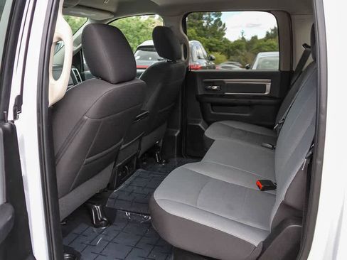 Used 2022 RAM 1500 Classic SLT w/ Electronics Group AWD/4WD image 16