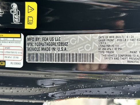 Certified 2024 Jeep Gladiator Sport image 31