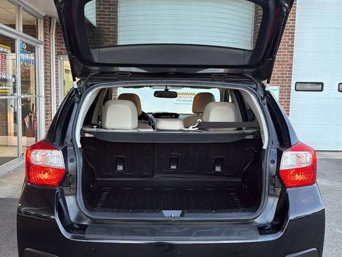 Used 2016 Subaru Crosstrek 2.0i Limited w/ Popular Package #2 image 9