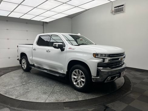 Certified 2022 Chevrolet Silverado 1500 LTZ w/ LTZ Premium Package image 40