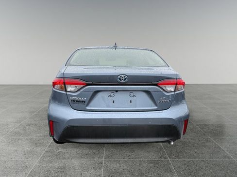 Used 2024 Toyota Corolla LE w/ LE Convenience Package AWD/4WD image 5