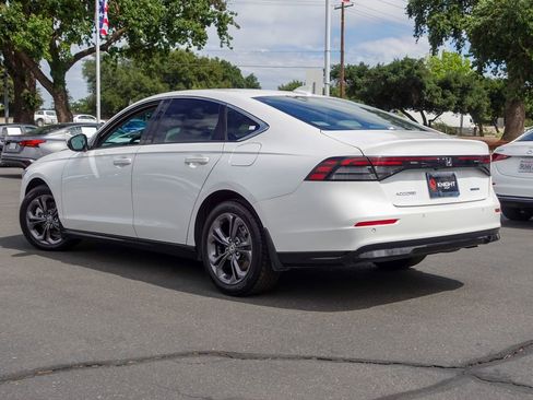 Used 2024 Honda Accord EX-L image 9