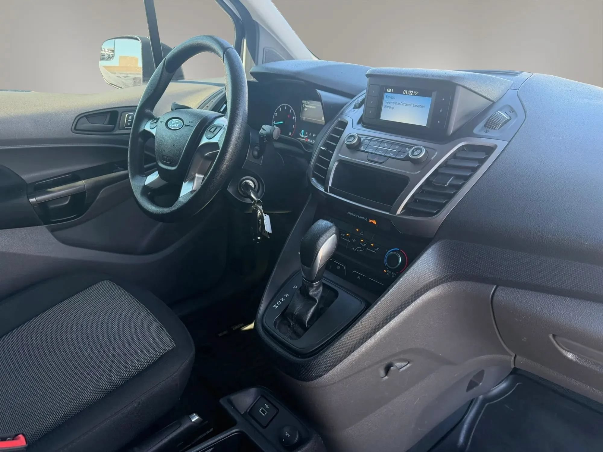 Used 2022 Ford Transit Connect XL FWD image 19