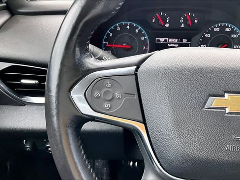 Used 2019 Chevrolet Traverse LT FWD image 24